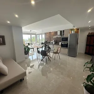 Penthouse Puerta De Pedregalejo Apartment